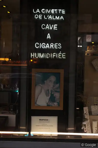 Photo 2 de Civette de l'Alma, bureau de tabac à Paris