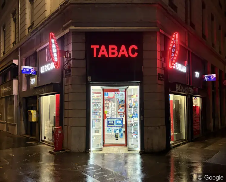 Photo de Tabac Le Radjah VAPE&CBD 7J/7J, bureau de tabac à Lyon