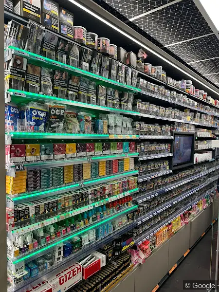 Photo 2 de Tabac-presse-loto-vape-pmu homme de fer, bureau de tabac à Strasbourg